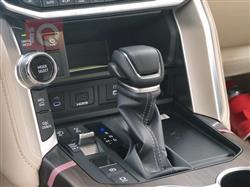 تۆیۆتا لاند کروزەر